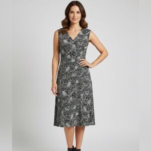 By Choice Made in USA Black White V Neck Sheath Dress